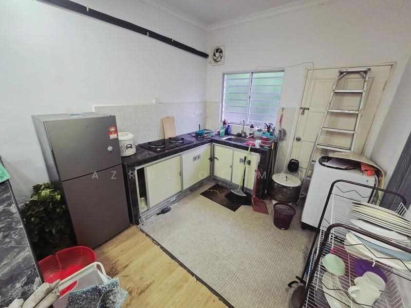 Rumah Teres 1-Tingkat untuk Dijual di Taman Kobena (Senawang) - Azrul Othman - Kitchen - PropertyGuru.com.my