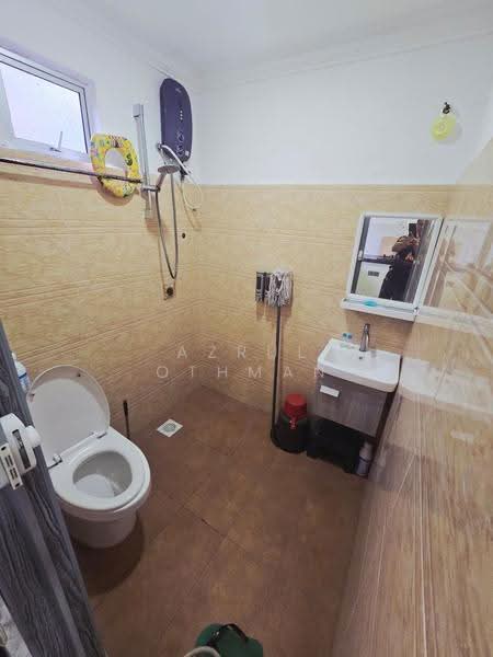 Rumah Teres 1-Tingkat untuk Dijual di Taman Kobena (Senawang) - Azrul Othman - Bathroom - PropertyGuru.com.my