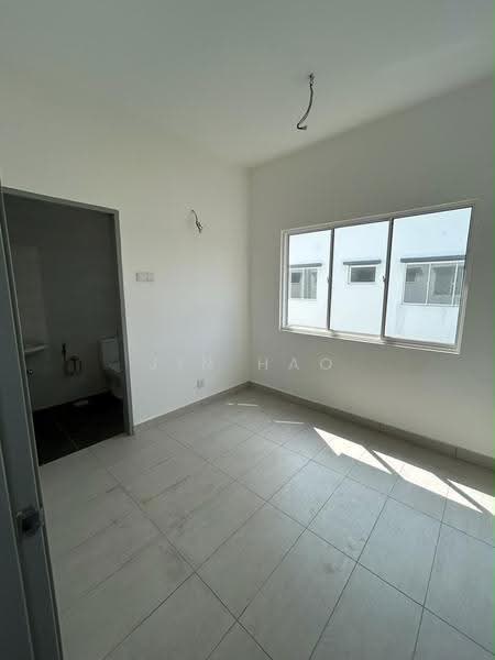 3-storey Terraced House for Rent in Petaling Jaya (Selangor) - Jin Hao - Bathroom - PropertyGuru.com.my