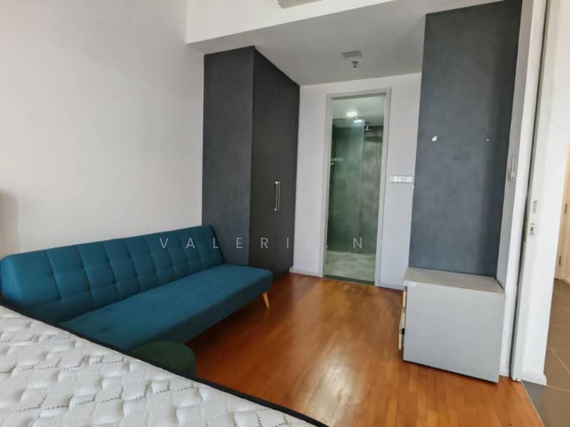 Service Residence for Sale at Ativo Suites @ Damansara Avenue - Valerie Ng - Living Room - PropertyGuru.com.my