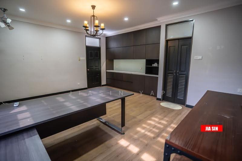 Semi-Detached House for Sale in Tanjung Tokong (Penang) - Jiasin Yap - Study - PropertyGuru.com.my