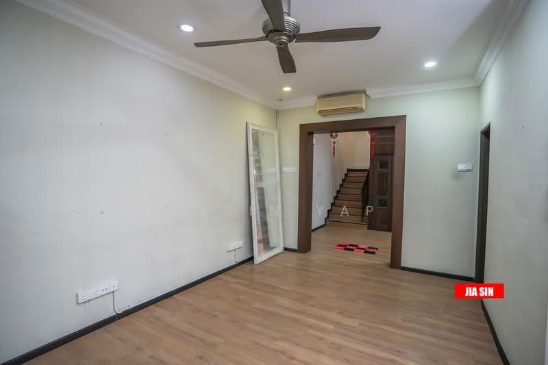 Semi-Detached House for Sale in Tanjung Tokong (Penang) - Jiasin Yap - Living Room - PropertyGuru.com.my