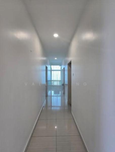 Kondominium untuk Dijual di Damansara Foresta - Valerie Ng - Corridor - PropertyGuru.com.my
