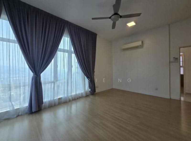 Kondominium untuk Dijual di Damansara Foresta - Valerie Ng - Living Room - PropertyGuru.com.my