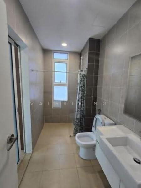 Kondominium untuk Dijual di Damansara Foresta - Valerie Ng - Bathroom - PropertyGuru.com.my