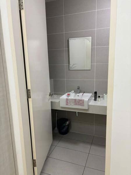 Service Residence for Rent at The Cruise Residence - Jeffrey Yap - Bathroom - PropertyGuru.com.my