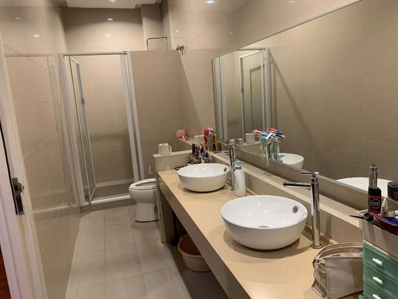 Rumah Teres untuk Dijual di Temasya Glenmarie (Glenmarie) - Lai YK - Bathroom - PropertyGuru.com.my