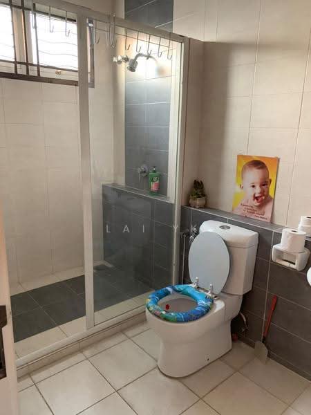 Rumah Teres untuk Dijual di Temasya Glenmarie (Glenmarie) - Lai YK - Bathroom - PropertyGuru.com.my