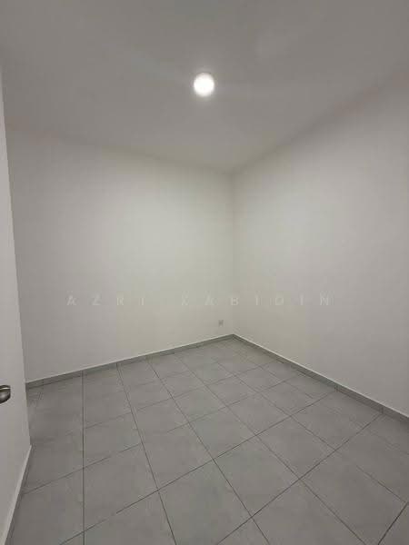 Pangsapuri untuk Disewa di PANGSAPURI IRINA - Azri Zabidin - Room 2 - PropertyGuru.com.my