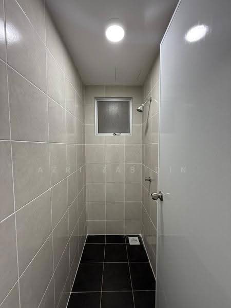 Pangsapuri untuk Disewa di PANGSAPURI IRINA - Azri Zabidin - Bathroom - PropertyGuru.com.my
