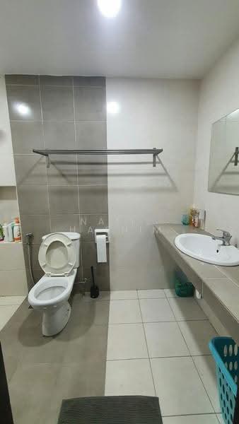 Condominium for Sale at Armanee Terrace II - Nafis Hashim - Bathroom - PropertyGuru.com.my