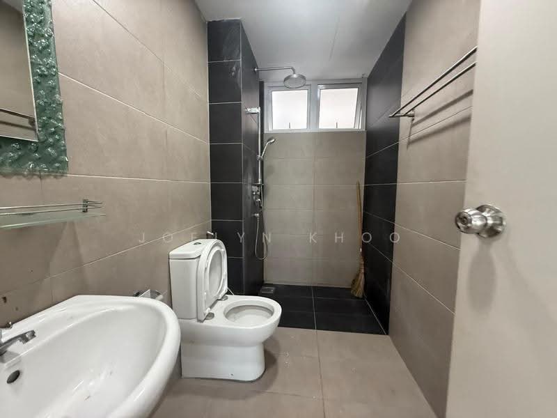 Kondominium untuk Dijual di Gardens Ville - Joelyn Khoo - Bathroom - PropertyGuru.com.my