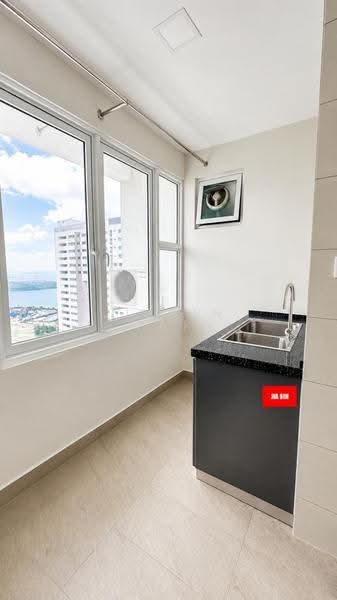 Kondominium untuk Dijual di Vertiq - Jiasin Yap - Balcony - PropertyGuru.com.my