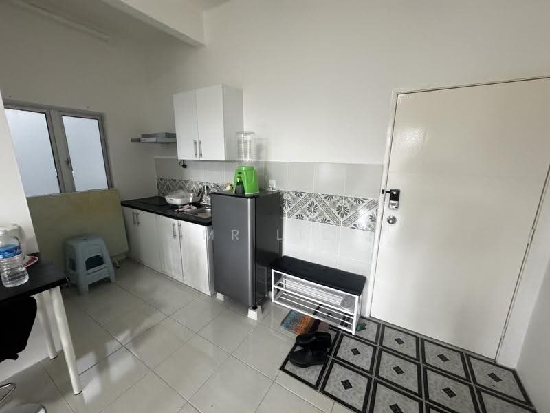 Kondominium untuk Dijual di The Anderson - Mr Lee - Kitchen - PropertyGuru.com.my