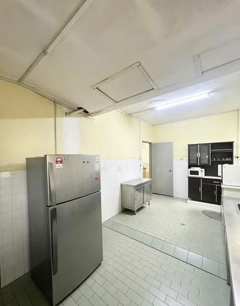 Semi-Detached House for Sale in Lido (Kota Kinabalu) - Fiona Lai - Kitchen - PropertyGuru.com.my