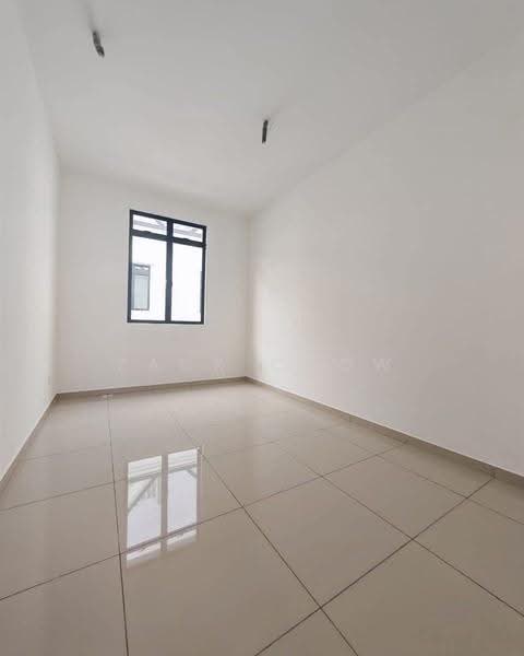 Rumah Teres 2-Tingkat untuk Dijual di Bandar Seri Alam (Masai) - Zack Chow - PropertyGuru.com.my