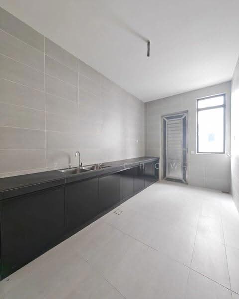 Rumah Teres 2-Tingkat untuk Dijual di Bandar Seri Alam (Masai) - Zack Chow - Kitchen - PropertyGuru.com.my