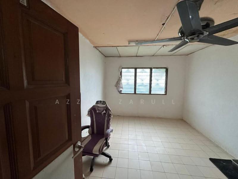 Flat for Sale at Perumahan Awam Seri Langkawi 1 - Azzad Zarull - Interior - PropertyGuru.com.my