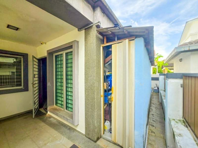 Rumah Berkembar untuk Dijual di Taman Saujana Emas (Kajang) - Azli Ibrahim - PropertyGuru.com.my