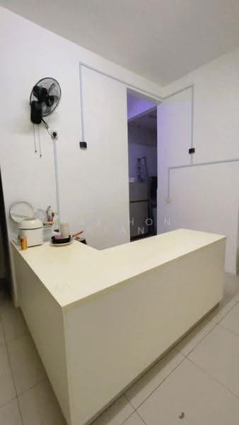 Kondominium untuk Disewa di The Greens (Residensi Hijauan) @ Subang West - Mak Hon Kean - Kitchen - PropertyGuru.com.my