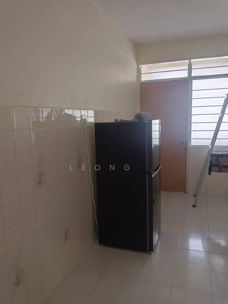 Apartment for Rent at Kimsar Apartment - Leong . - Kitchen - PropertyGuru.com.my