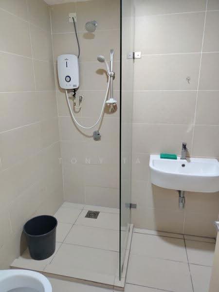Kediaman Servis untuk Disewa di Maisson - Tony Tan - Bathroom - PropertyGuru.com.my