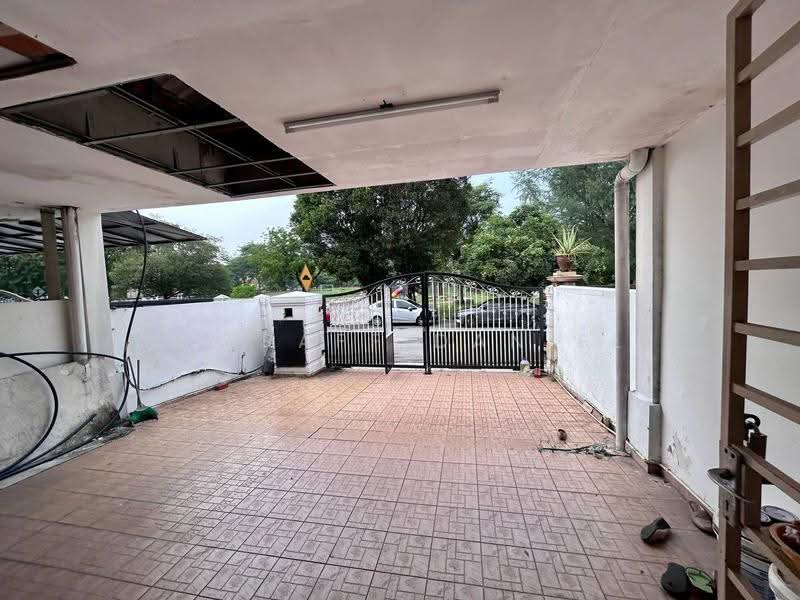 2-storey Terraced House for Sale in Taman Mutiara Subang (Shah Alam) - Ashraff Daniel - Exterior - PropertyGuru.com.my