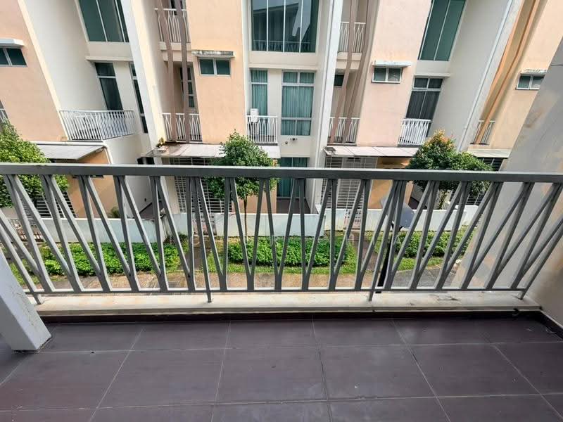 3-storey Terraced House for Sale in Setia Eco Cascadia (Tebrau) - Victor Chia - Exterior - PropertyGuru.com.my