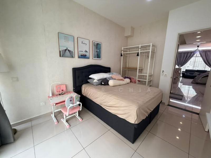 3-storey Terraced House for Sale in Setia Eco Cascadia (Tebrau) - Victor Chia - Bedroom - PropertyGuru.com.my
