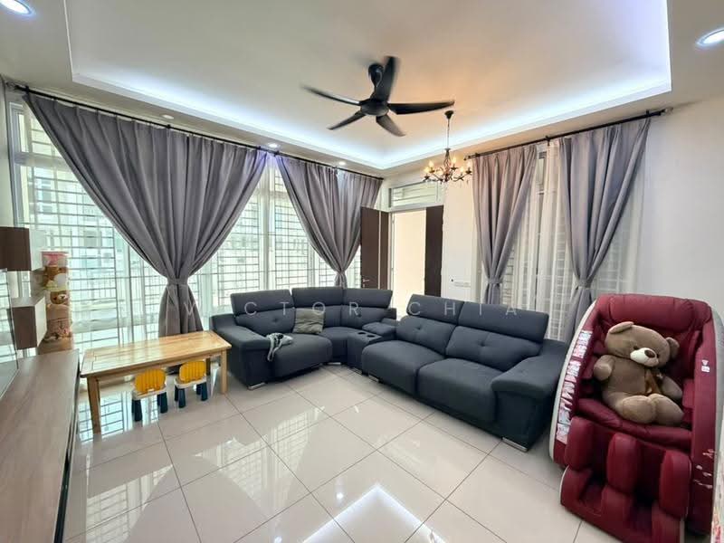 3-storey Terraced House for Sale in Setia Eco Cascadia (Tebrau) - Victor Chia - Living Room - PropertyGuru.com.my