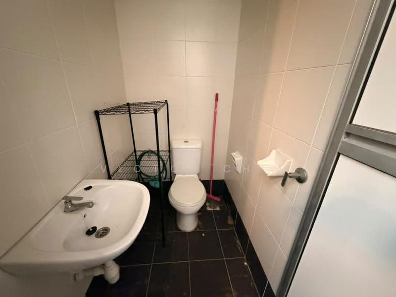3-storey Terraced House for Sale in Setia Eco Cascadia (Tebrau) - Victor Chia - Bathroom - PropertyGuru.com.my