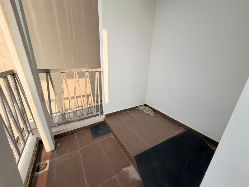 3-storey Terraced House for Sale in Setia Eco Cascadia (Tebrau) - Victor Chia - Balcony - PropertyGuru.com.my