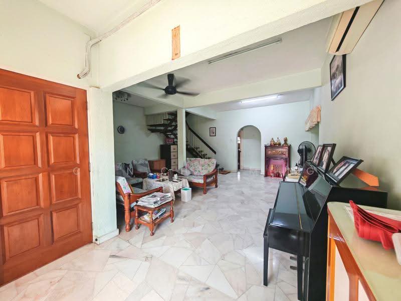 2-storey Terraced House for Sale in Taman Megah (Cheras) - Chin Chee Meng - Living Room - PropertyGuru.com.my