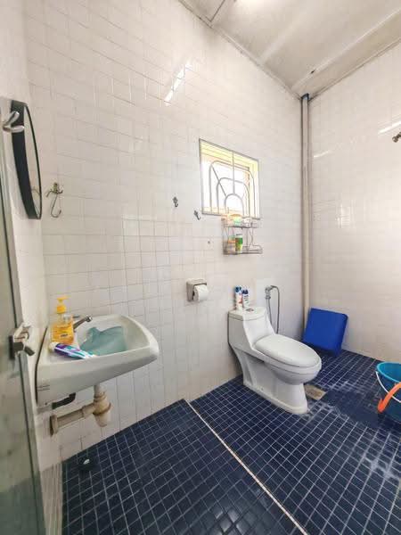 2-storey Terraced House for Sale in Taman Megah (Cheras) - Chin Chee Meng - Bathroom - PropertyGuru.com.my