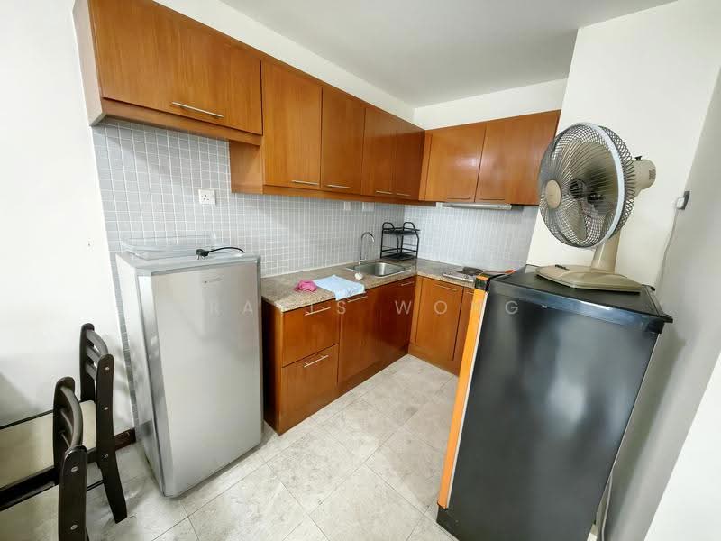 Service Residence for Rent at 10 Semantan Suites - Travis Wong - Kitchen - PropertyGuru.com.my