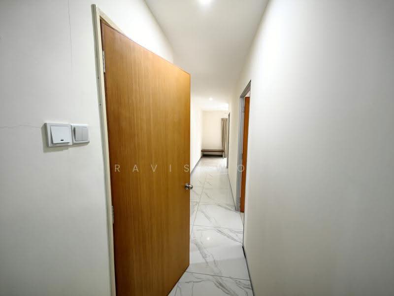 Service Residence for Rent at 10 Semantan Suites - Travis Wong - Corridor - PropertyGuru.com.my