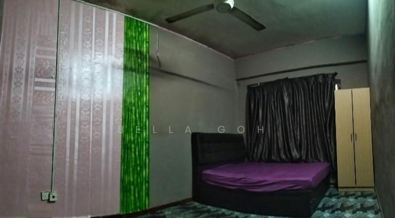 Apartment for Sale at Sri Kenari Apartment - Bella Goh - Bedroom - PropertyGuru.com.my