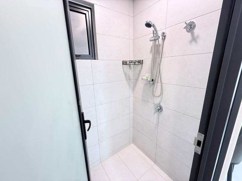 Kediaman Servis untuk Disewa di Sinaran @ Utropolis - Kelvin Tan - Bathroom - PropertyGuru.com.my