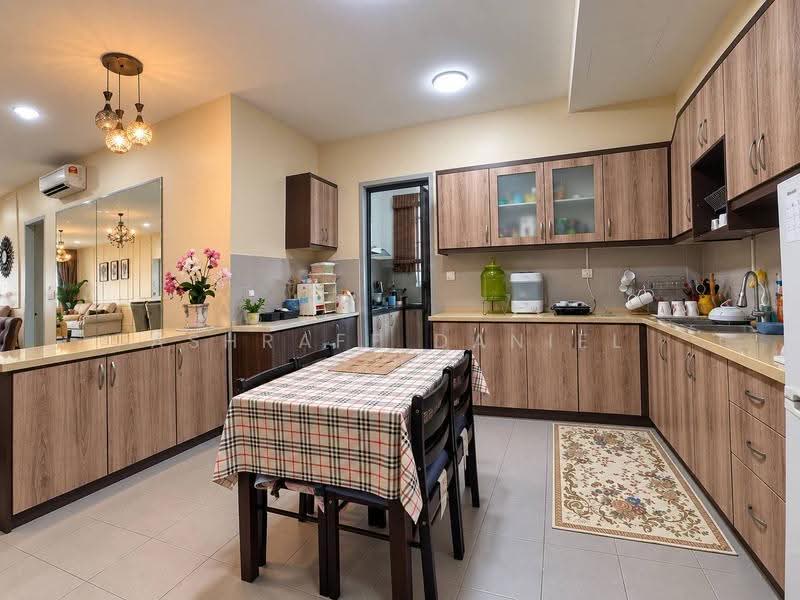 Condominium for Sale at X2 Residency - Ashraff Daniel - Kitchen - PropertyGuru.com.my
