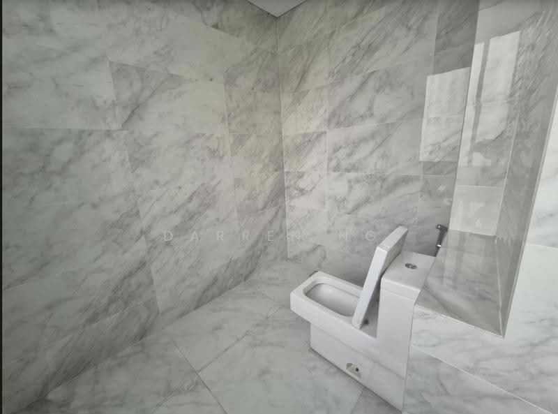 Semi-Detached House for Sale in Temasya Glenmarie (Glenmarie) - Darren Ng - Bathroom - PropertyGuru.com.my