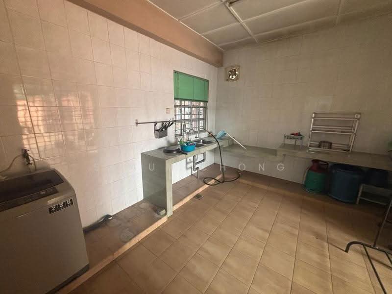 Rumah Teres 2-Tingkat untuk Disewa di Taman Kajang Prima (Kajang) - Shaun Chong - Kitchen - PropertyGuru.com.my