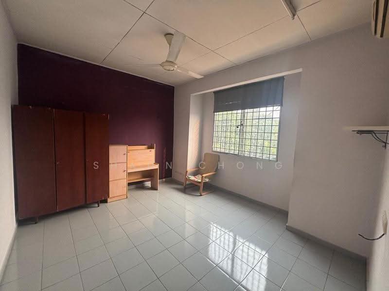 Rumah Teres 2-Tingkat untuk Disewa di Taman Kajang Prima (Kajang) - Shaun Chong - Bedroom - PropertyGuru.com.my