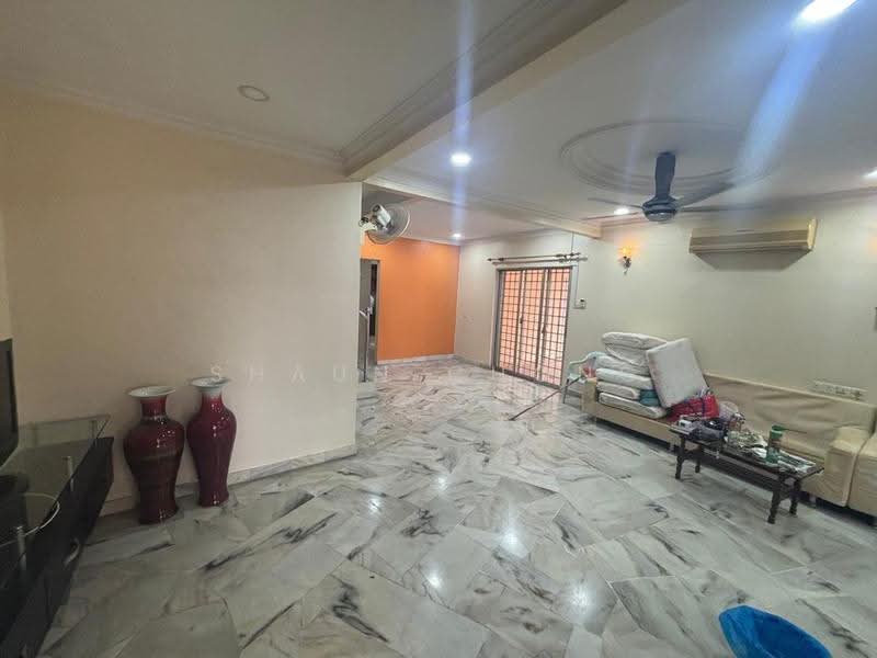 Rumah Teres 2-Tingkat untuk Disewa di Taman Kajang Prima (Kajang) - Shaun Chong - Living Room - PropertyGuru.com.my