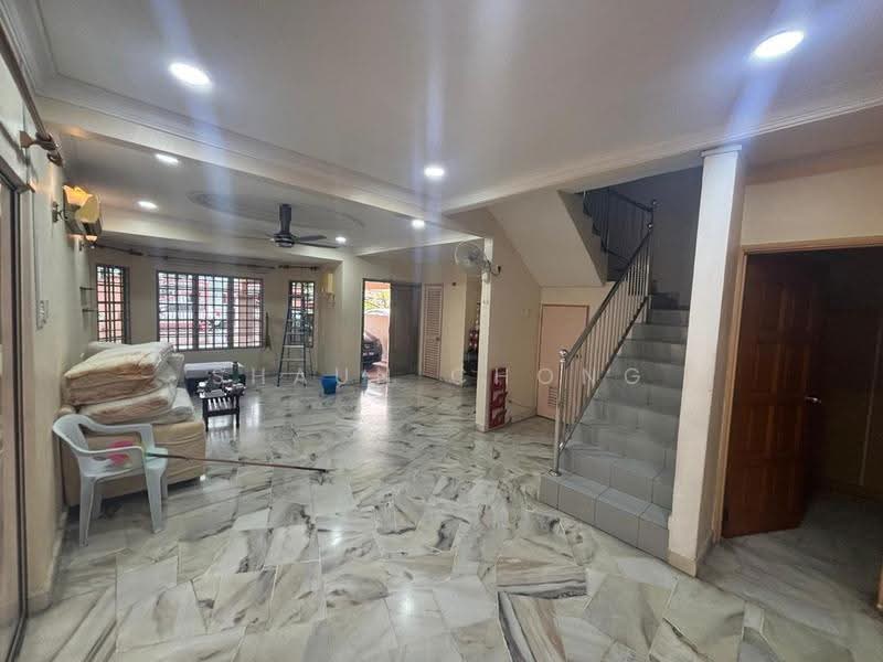 Rumah Teres 2-Tingkat untuk Disewa di Taman Kajang Prima (Kajang) - Shaun Chong - Living Room - PropertyGuru.com.my