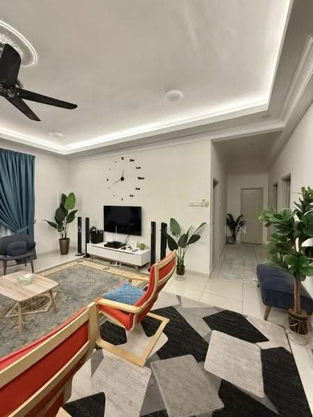 Kondominium untuk Disewa di Lake Vista Residence (Tasik Vista Residen) - Hani Nordin - Living Room - PropertyGuru.com.my