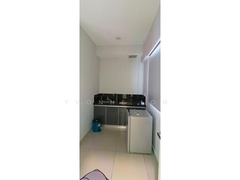Kondominium untuk Dijual di SummerSkye Residences - Yvonne Loh - Kitchen - PropertyGuru.com.my