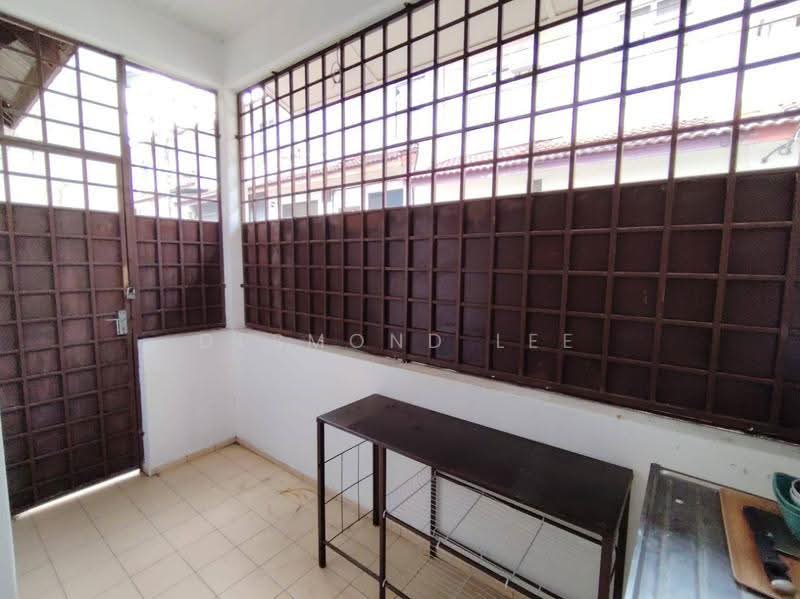 2-storey Terraced House for Rent in Taman Setia Indah (Tebrau) - Desmond Lee - Balcony - PropertyGuru.com.my