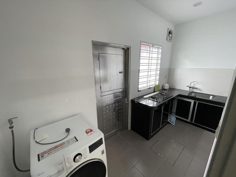 2-storey Terraced House for Sale in Setia Eco Gardens (Gelang Patah) - Allen Leow - Kitchen - PropertyGuru.com.my