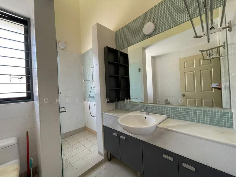 Terraced House for Sale in Desa Parkcity (Kuala Lumpur) - Chien Ping Ung - Bathroom - PropertyGuru.com.my