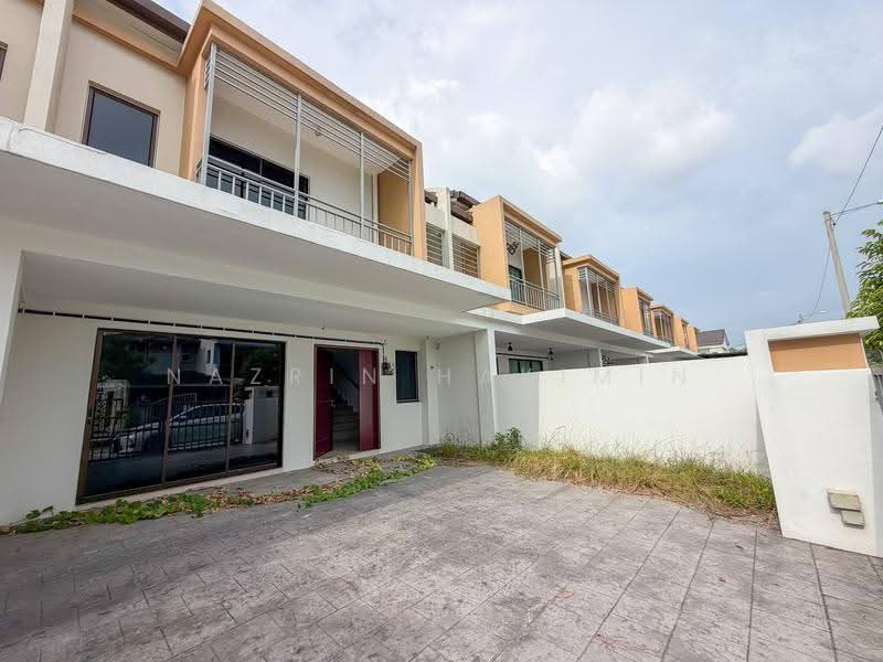 2-storey Terraced House for Sale in Bandar Baru Kundang (Rawang) - Nazrin Hakimin - Exterior - PropertyGuru.com.my